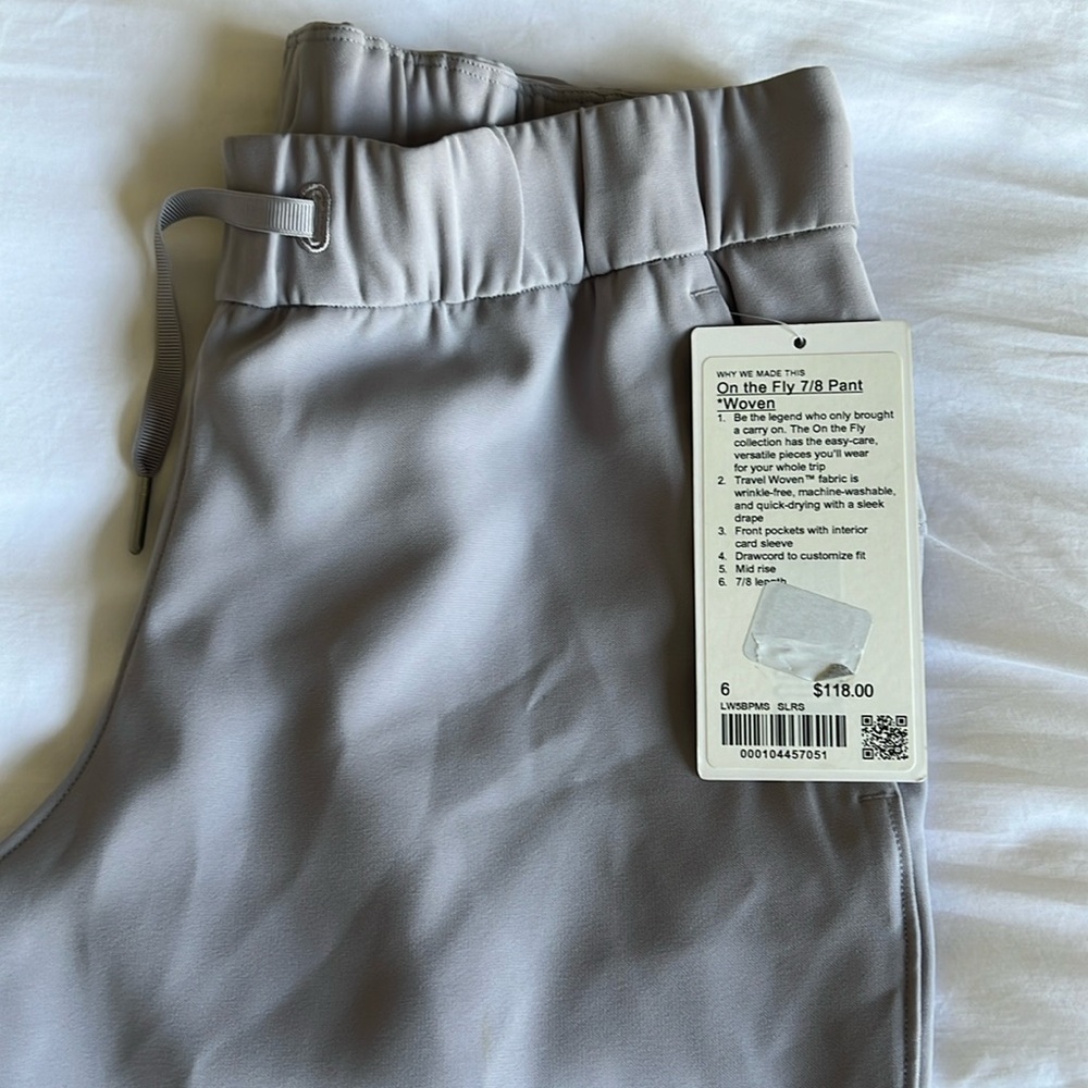 Lululemon On The Fly 7/8 Pant Woven
